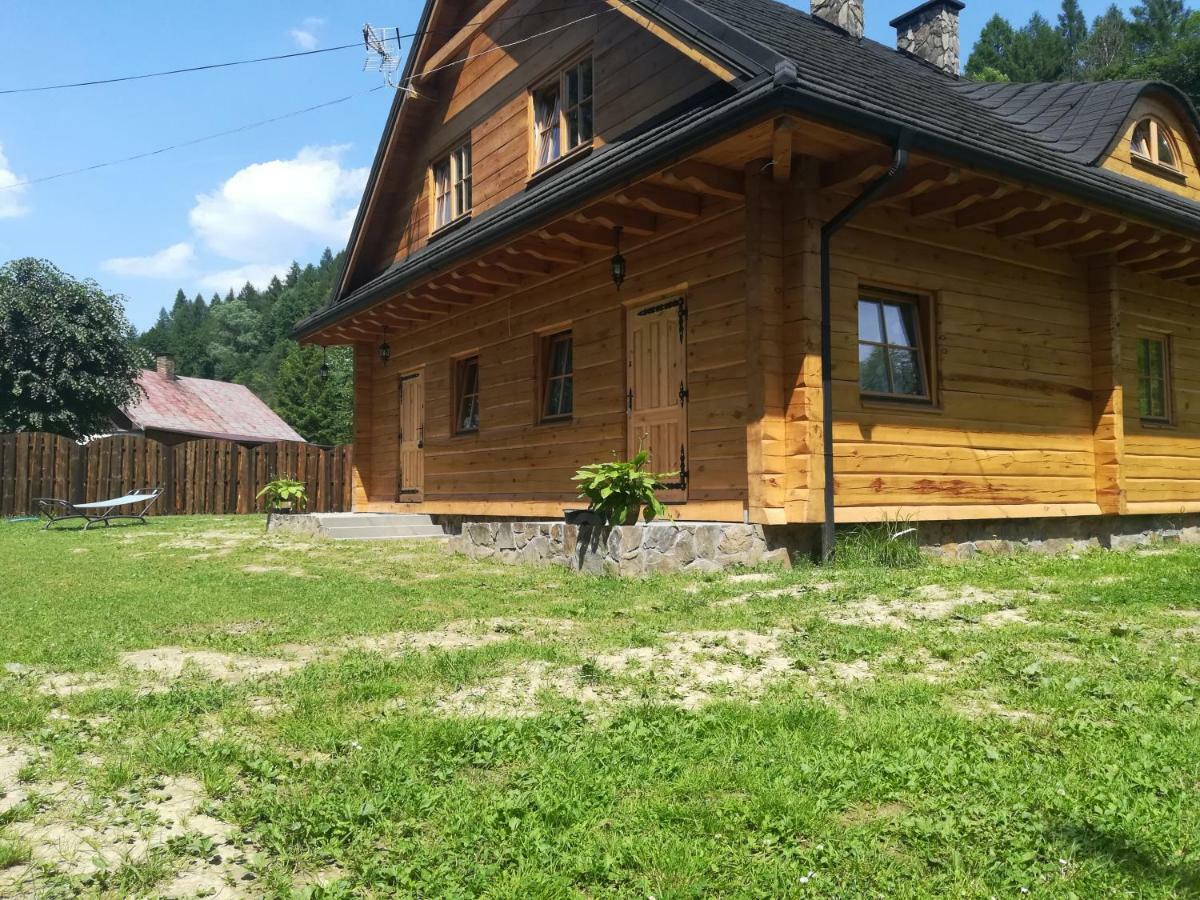 Fajna Chatka Ustrzyki Dolne Bagian luar foto